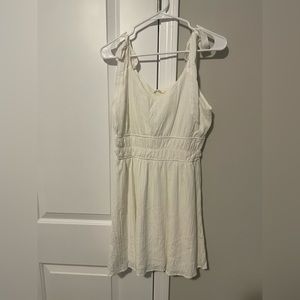 White dresss